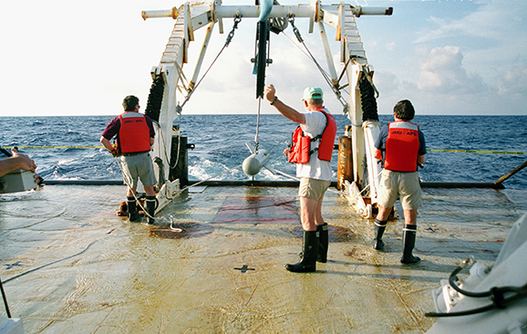 APL staff members are shown here during the 2000 Ardent ET-2 sea test of sonar systems at the Navy Atlantic Underwater Test and Evaluation Center