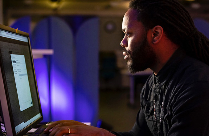 APL staff member works at a computer