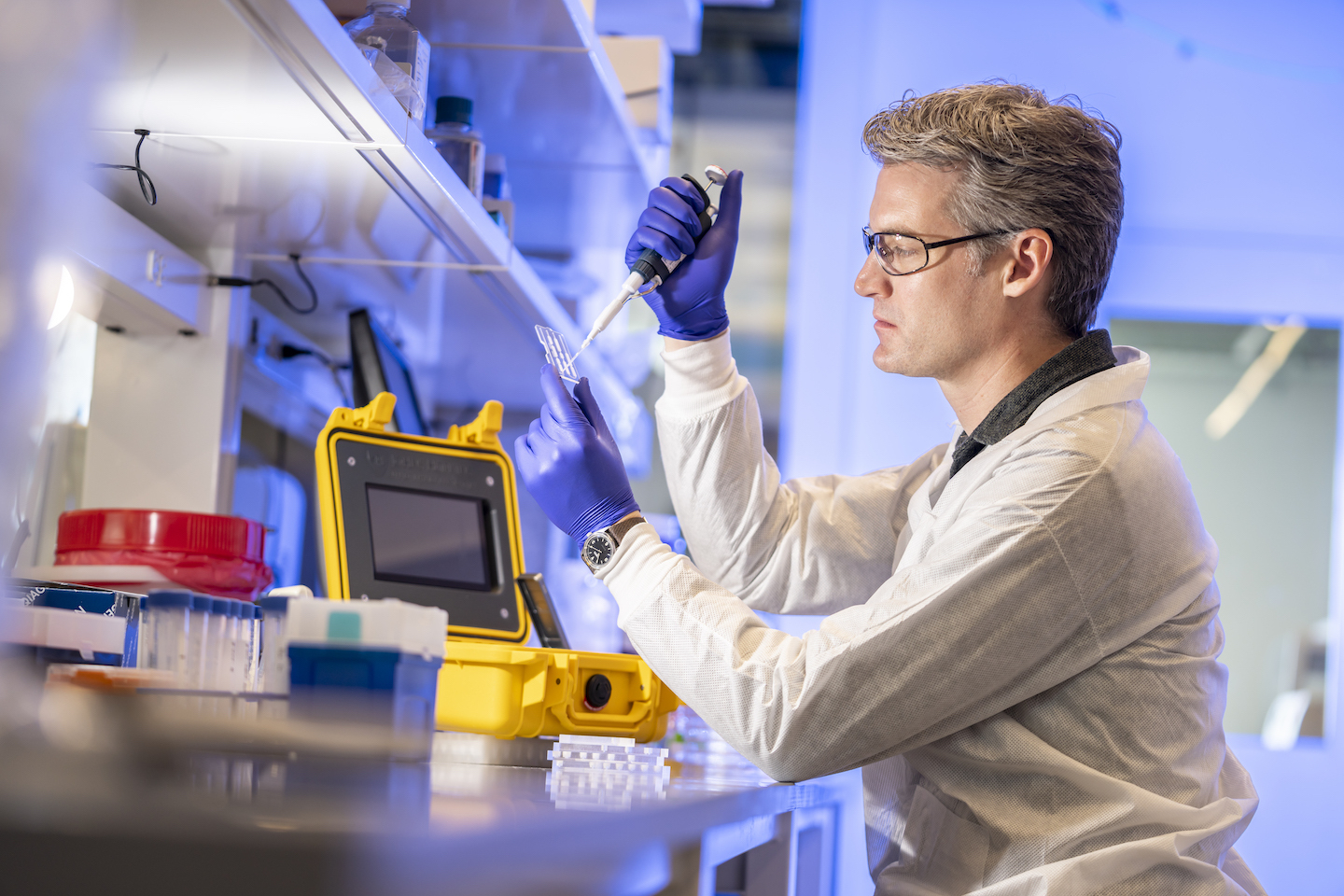   Peter Thielen works in APL’s sequencing lab.