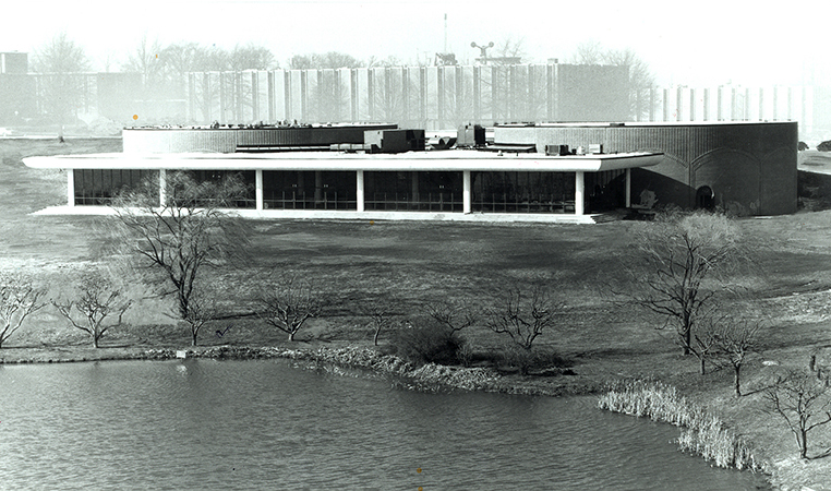 Kossiakoff Center (1983)