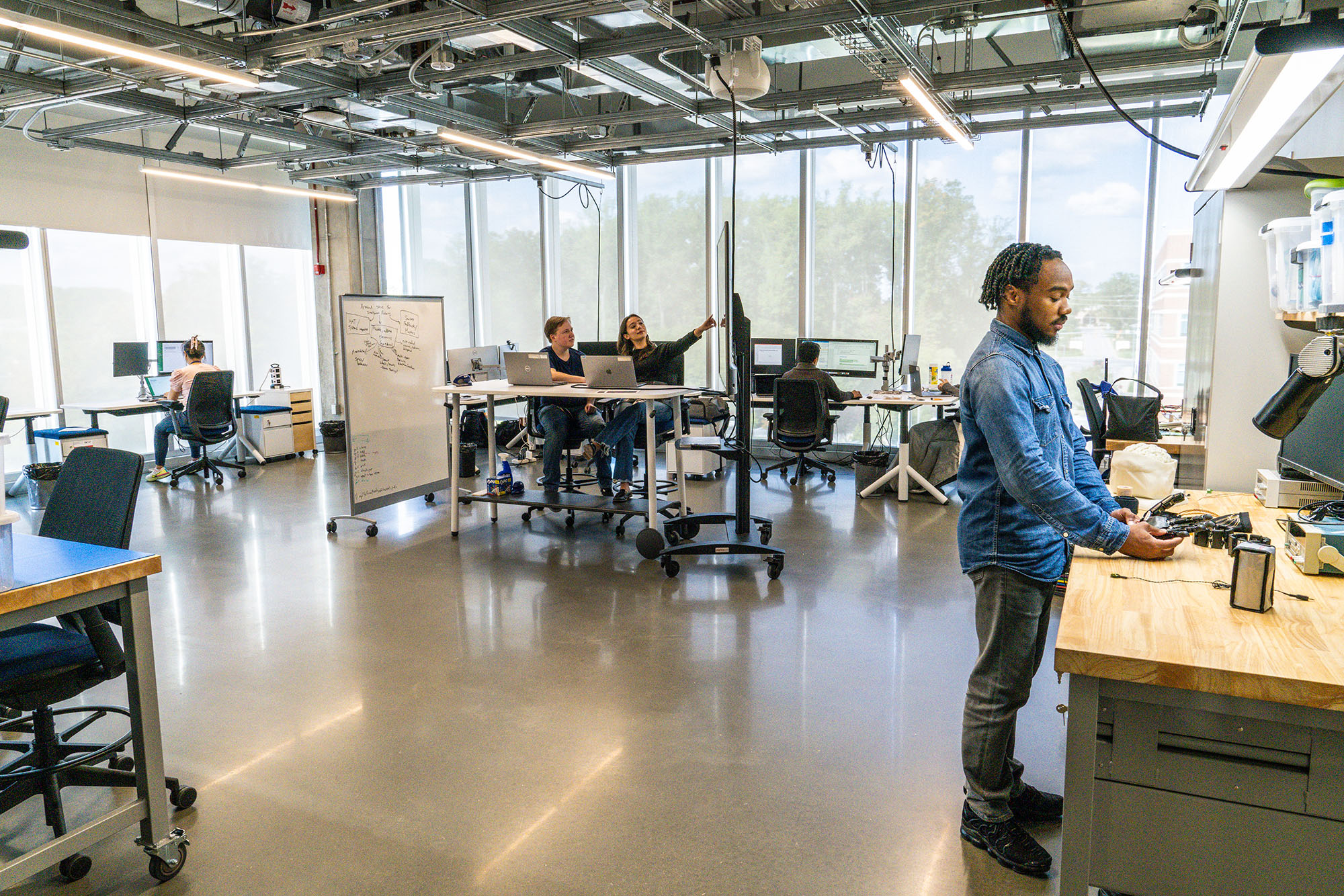 Neuroengineering Lab in the Intelligent Systems Center