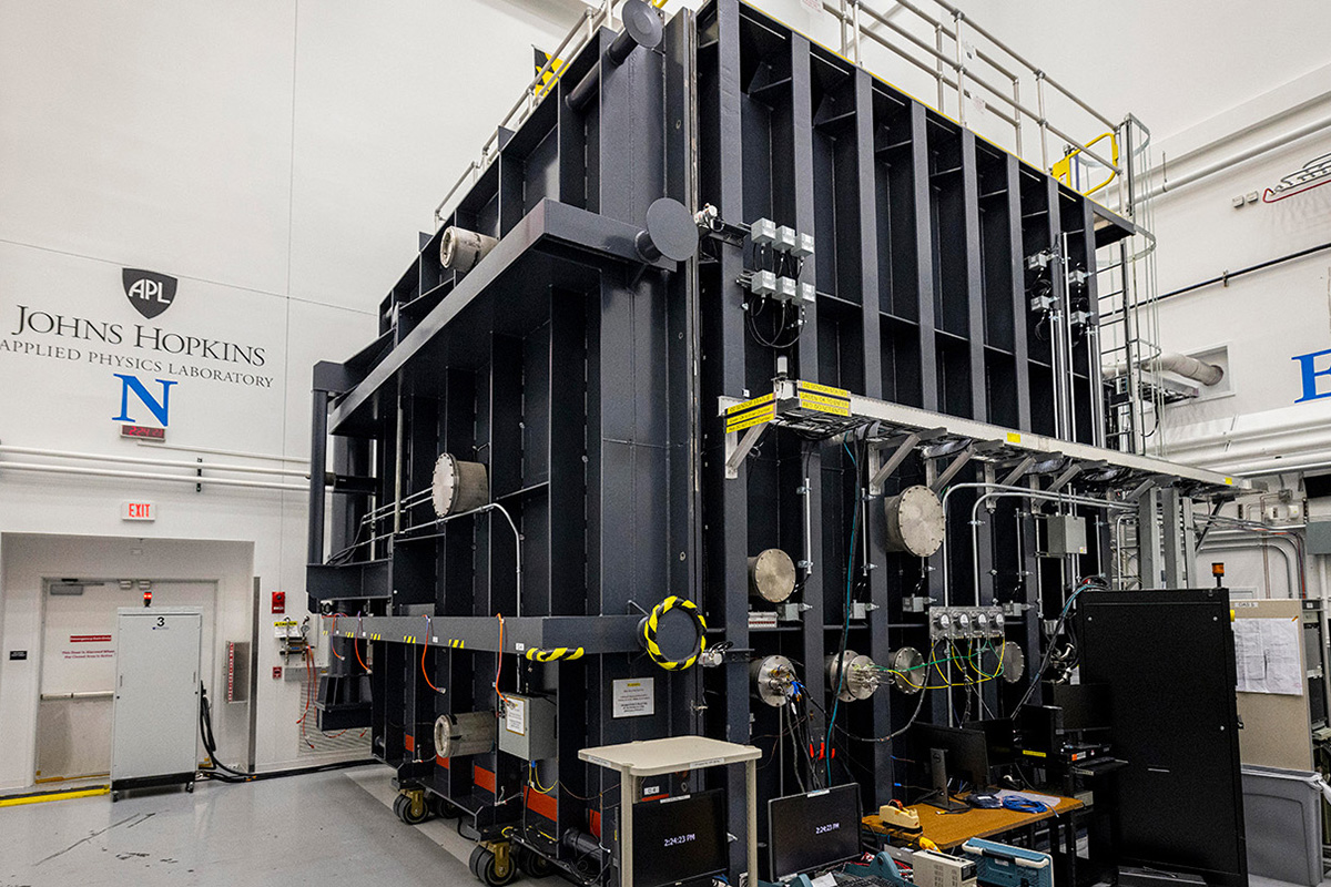 Titan chamber